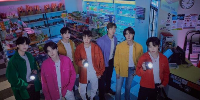 BTS Siapkan Kejutan Baru Buat ARMY, Album Konser Segera Hadir!