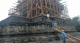 Candi Mendut di Magelang Berbenah Diri, Ada Apa Gerangan?