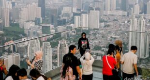 Jakarta dari Ketinggian, Sensasi Baru yang Bikin Jatuh Cinta!
