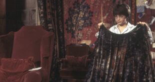 Jubah Gaib? Teknologi Cloaking Ini Bikin Penasaran!
