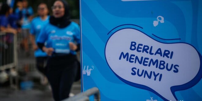 Lari Pagi di Jakarta Jadi Lebih Bermakna dengan Kehadiran Teman Tuli