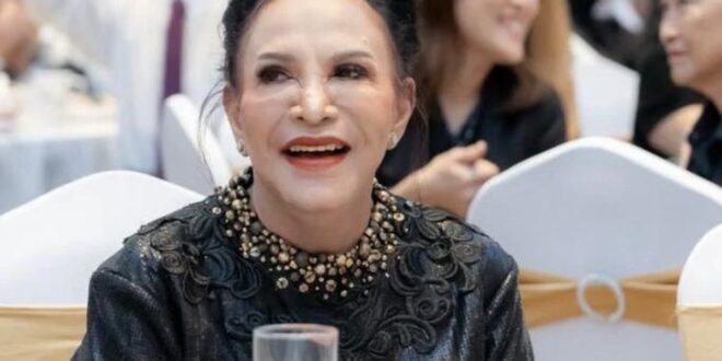 Mpok Atiek Terharu! Mushola Peninggalan Ayah Kini Lebih Indah Berkat Kekompakan Warga