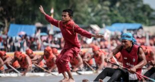 Pacu Jalur, Lebih dari Sekadar Lomba Dayung, Ini Kisah Epiknya!