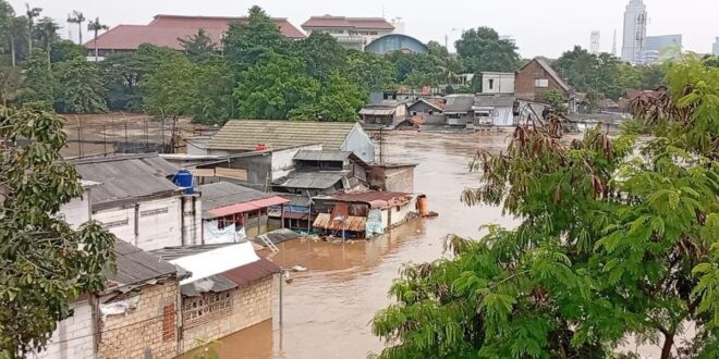 Rawajati dan Banjir, Kisah yang Tak Pernah Usai