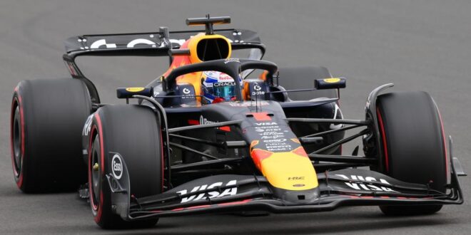 Verstappen Ungguli McLaren di Kualifikasi F1 Inggris, Sengit Banget!